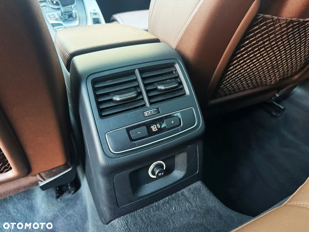 Audi A4 Allroad 2.0 TFSI S tronic - 26