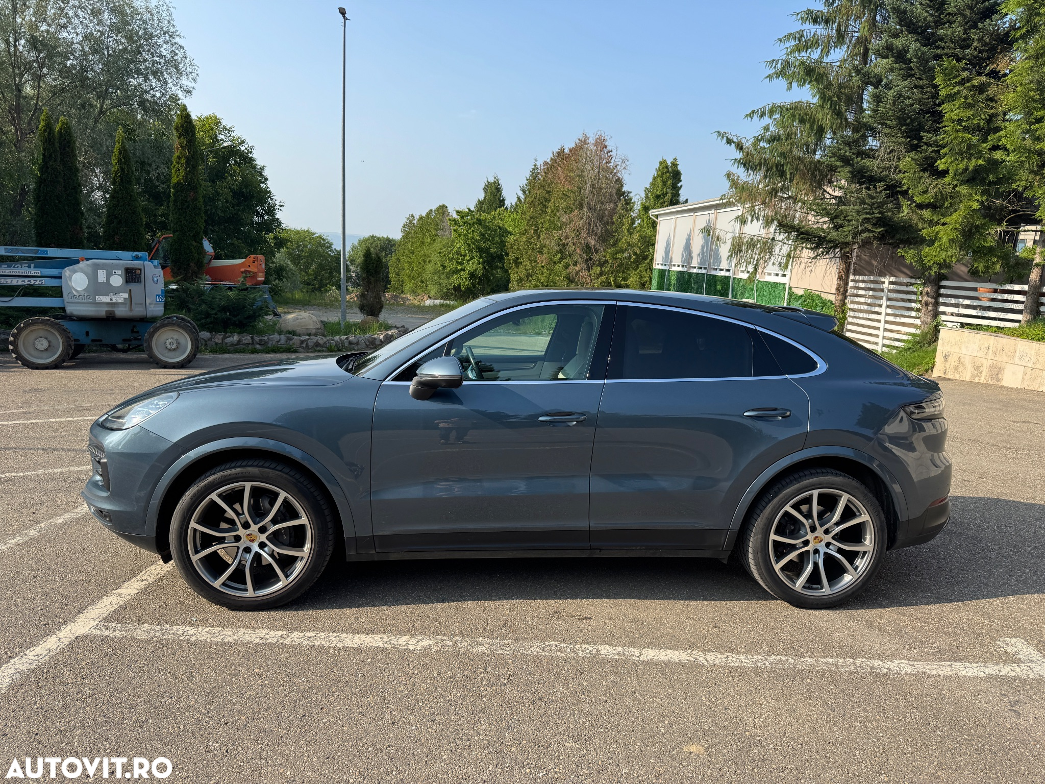 Porsche Cayenne Coupe Standard - 4