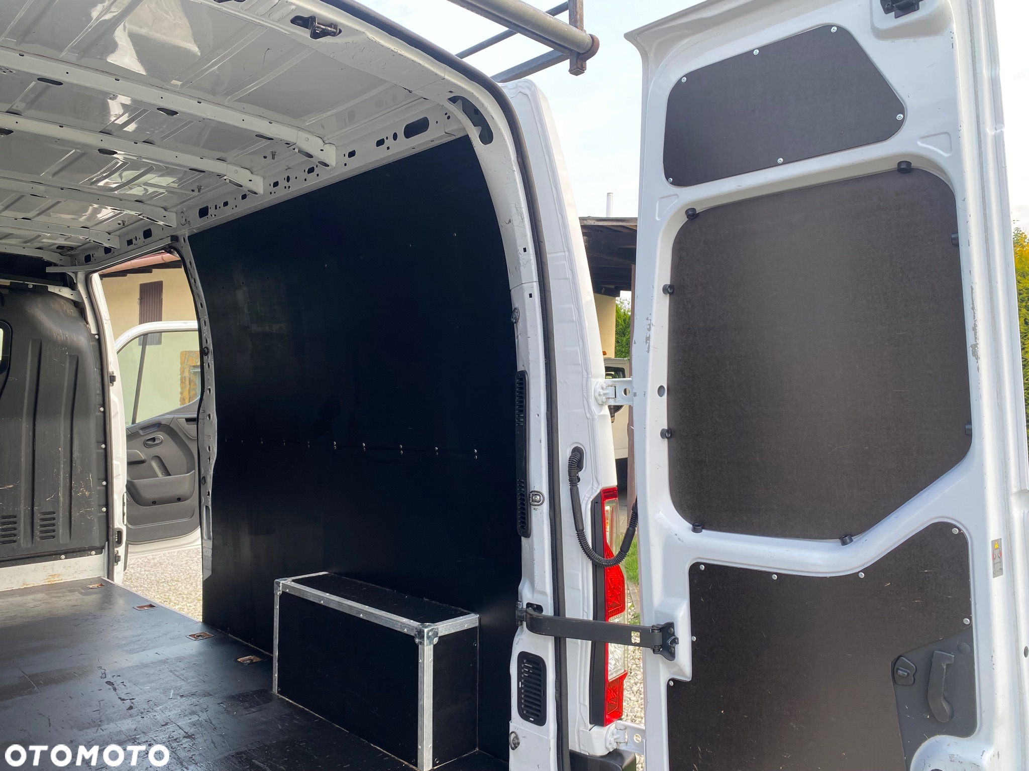 Renault MASTER L3H2, bezwypadkowy, zakupiony w salonie w Rzeszowie - 28
