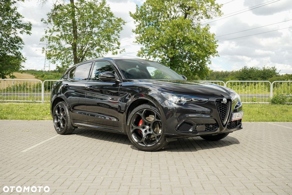 Alfa Romeo Stelvio 2.0 Turbo Competizione Q4 - 1