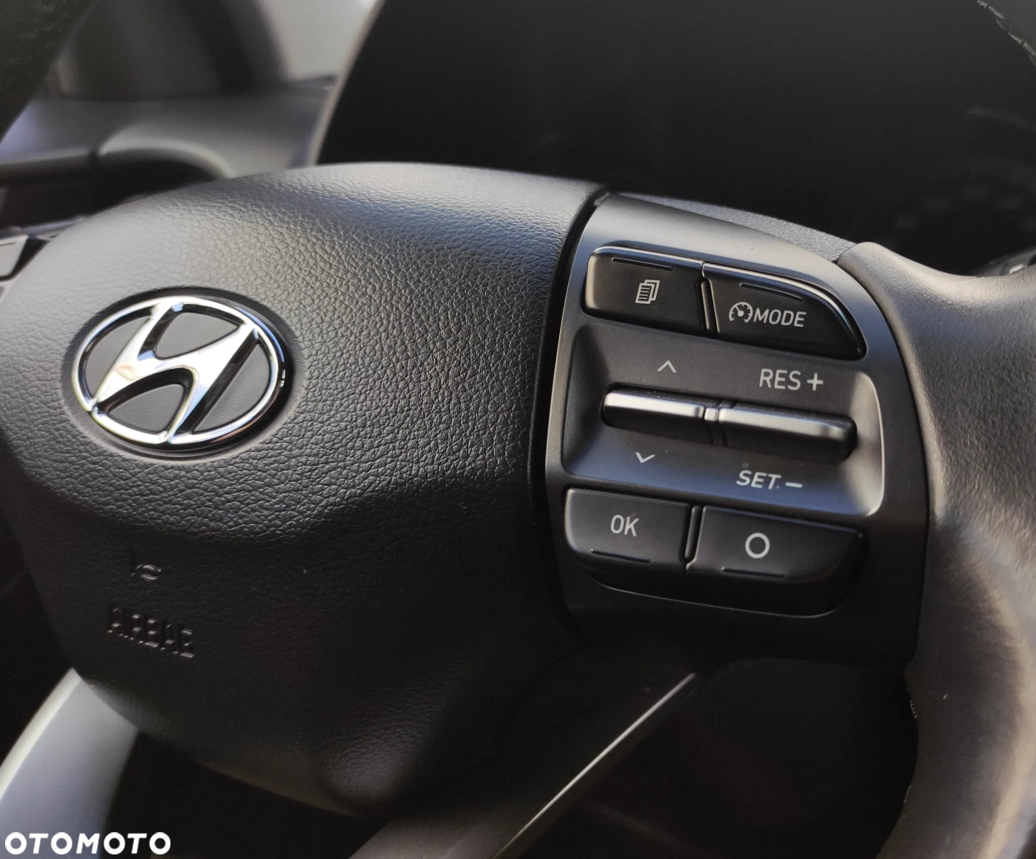 Hyundai Kona - 18