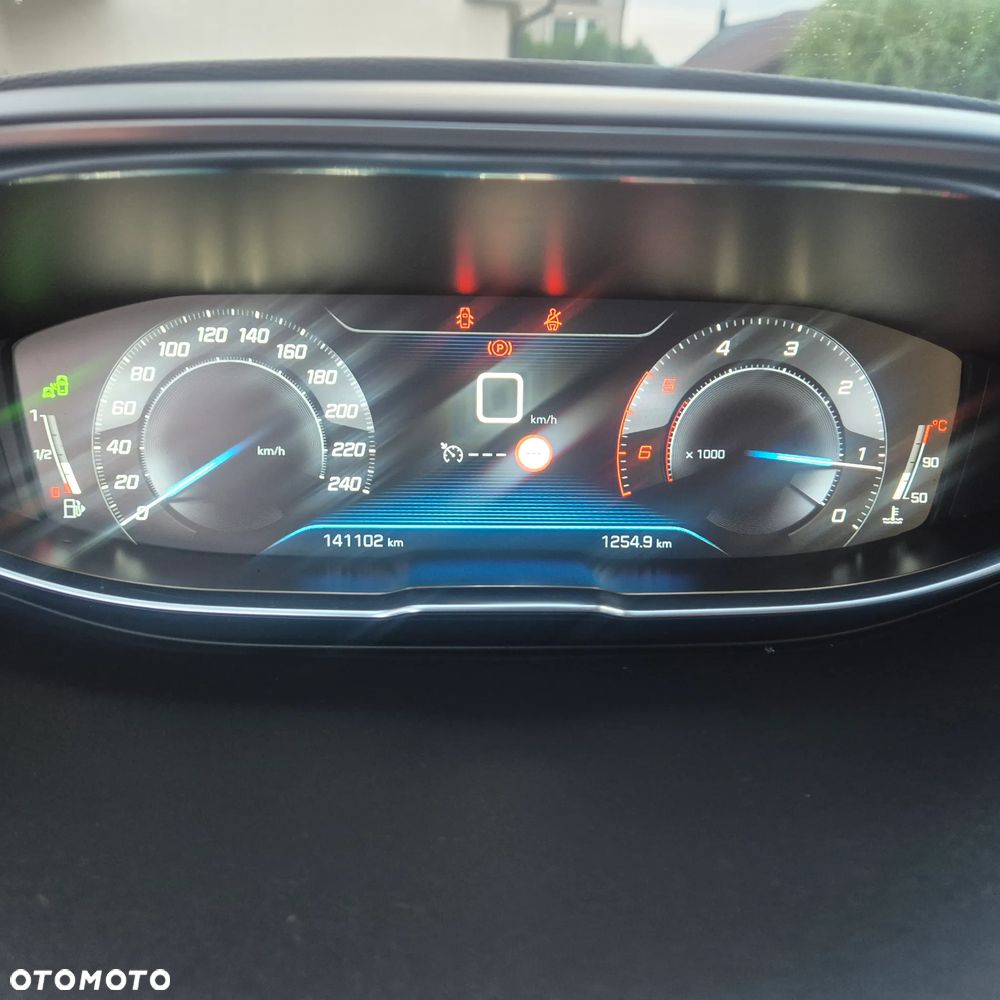 Peugeot 5008 BlueHDi 130 Allure - 13
