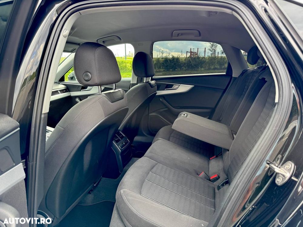 Audi A4 Limuzina 2.0 TDI - 6