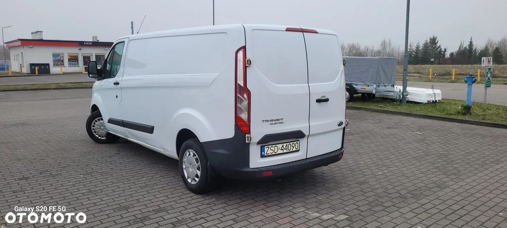 Ford Transit Custom - 19