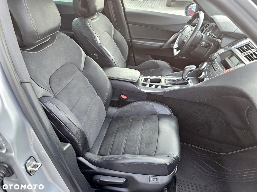 Citroën DS5 2.0 HDi SportChic - 22