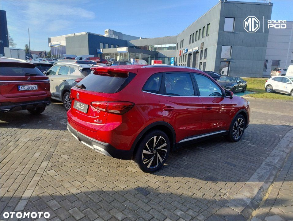 MG ZS - 4