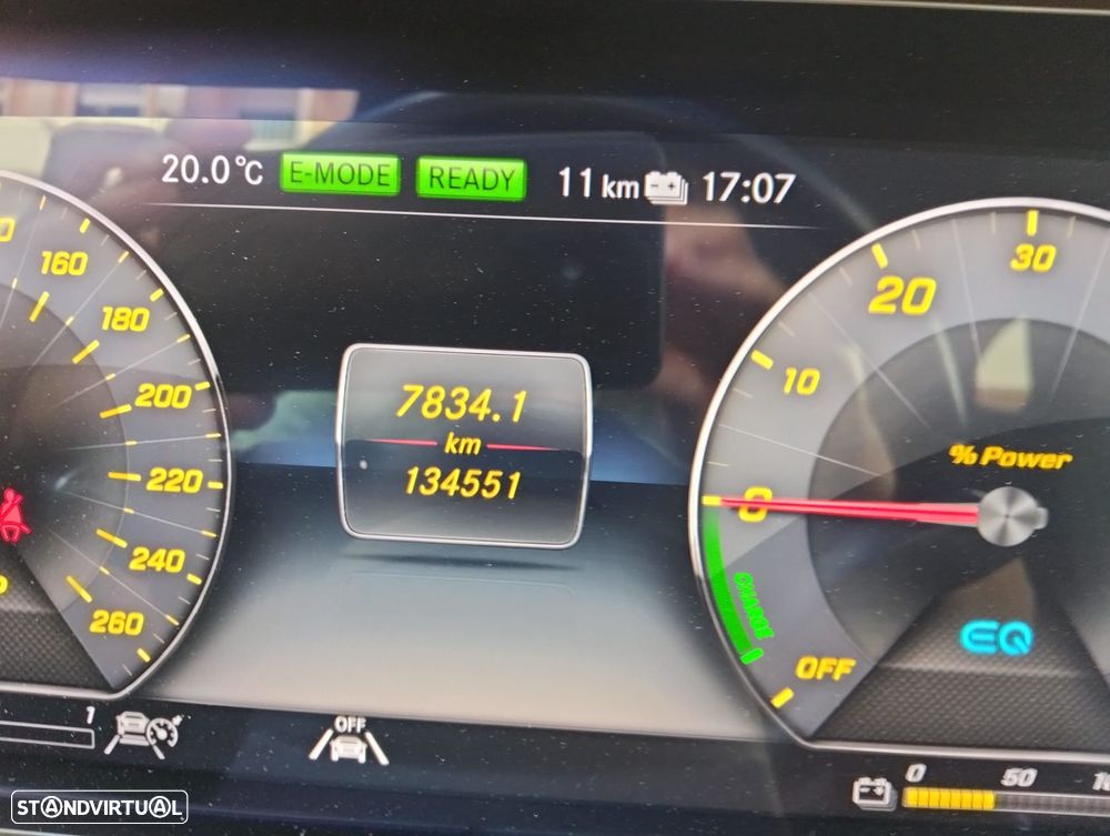 Mercedes-Benz E 300 de 9G-TRONIC Exclusive - 21
