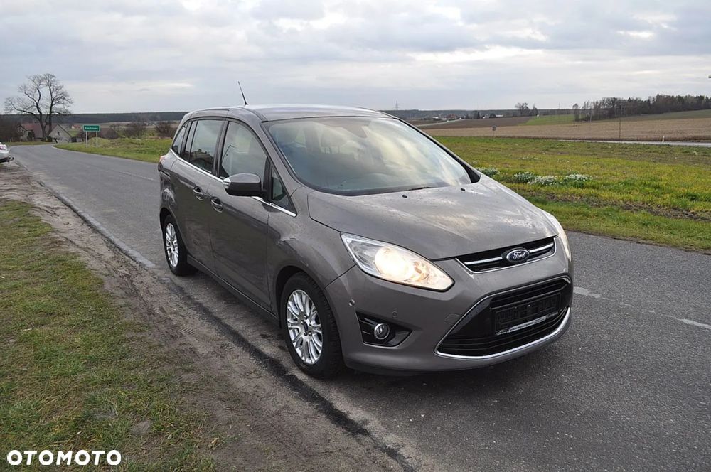 Ford Grand C-MAX 1.6 TDCi Titanium - 1