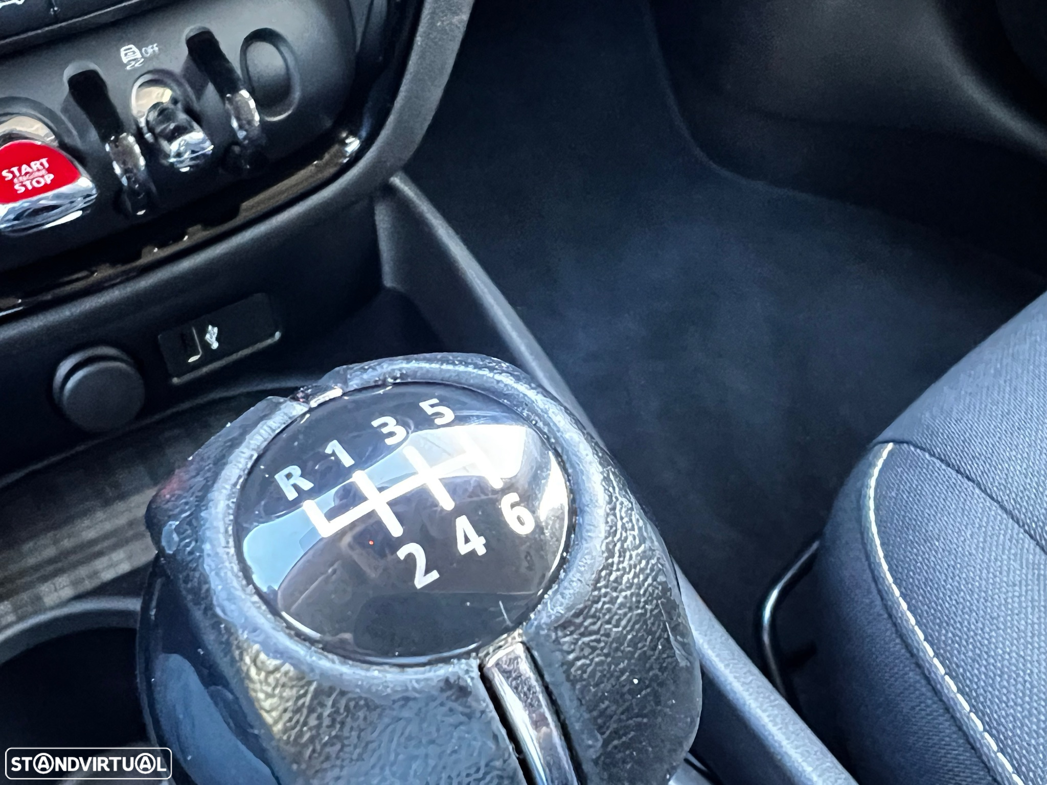 MINI Clubman One D - 13