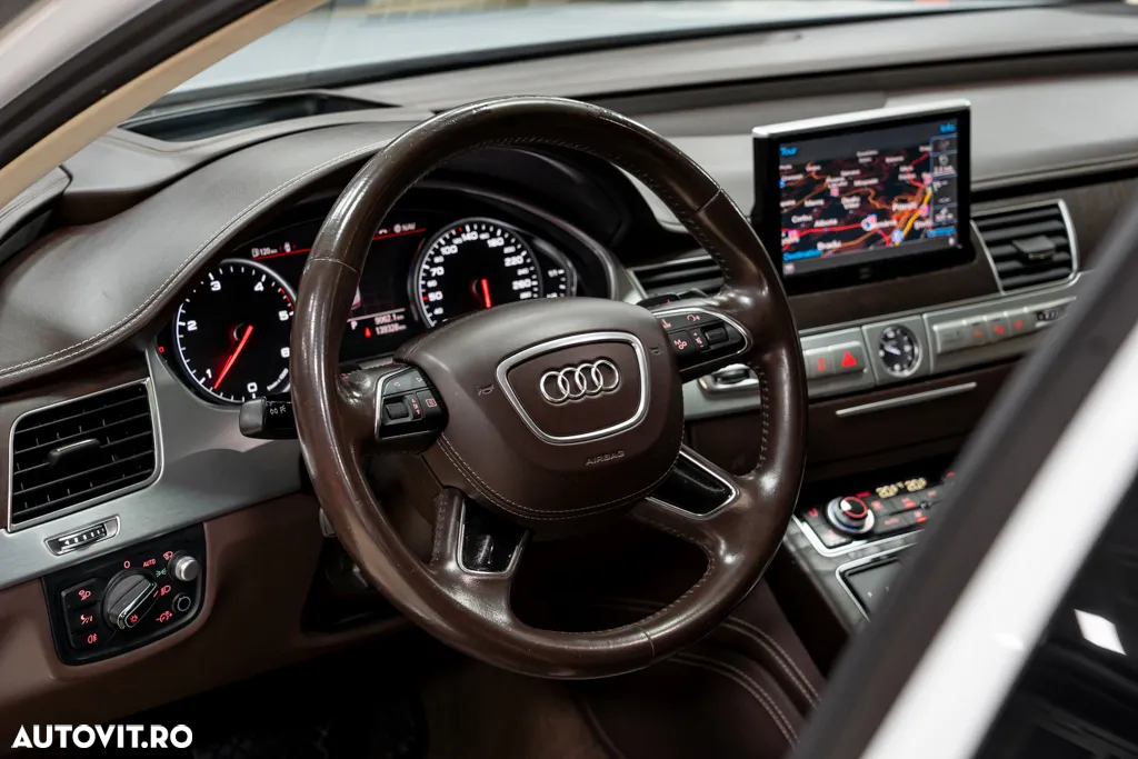 Audi A8 3.0 TDI ultra DPF quattro tiptronic - 21