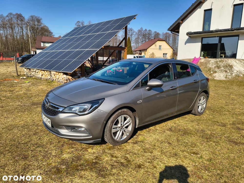 Opel Astra 1.6 D (CDTI) Start/Stop Innovation - 2