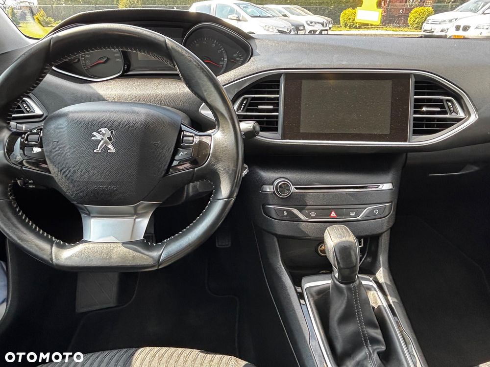 Peugeot 308 1.2 VTi/PureTech Access - 18