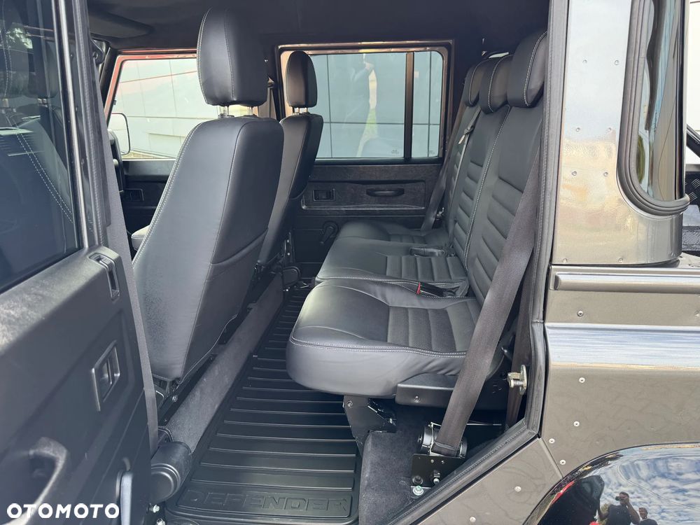 Land Rover Defender 2.2TD4 CrewCab SE - 10