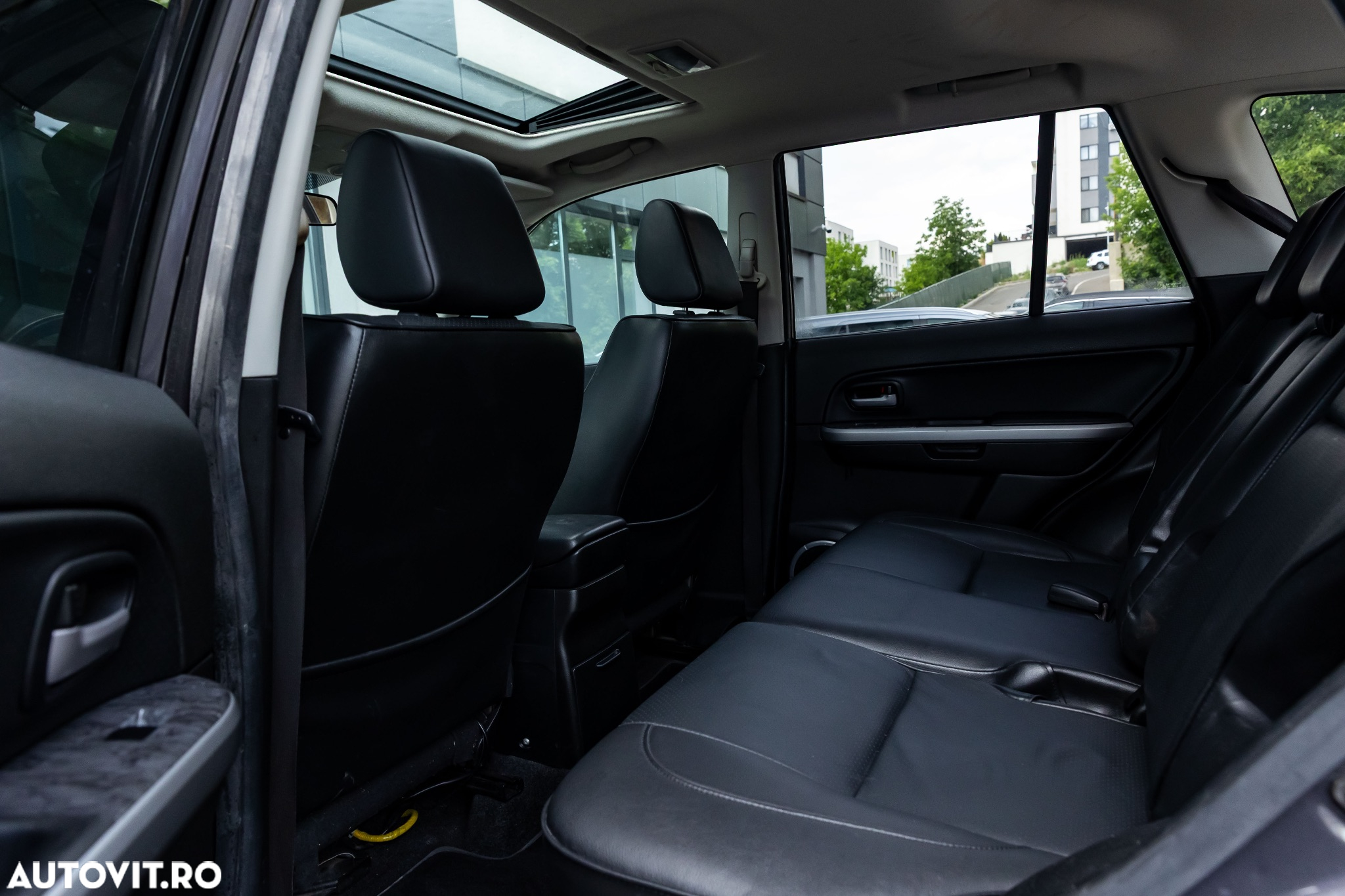 Suzuki Grand Vitara 1.9 DDiS Comfort - 22