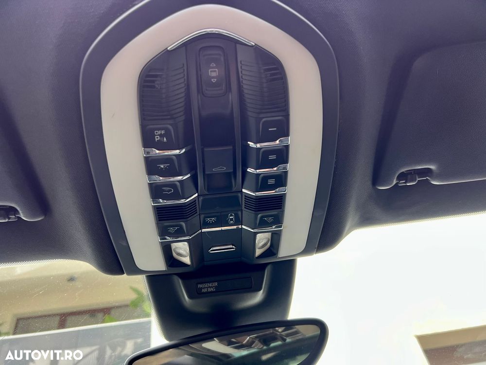 Porsche Macan PDK - 17