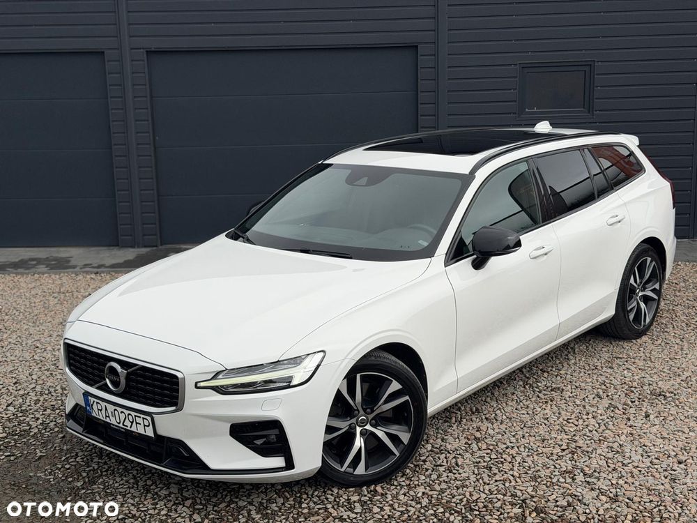 Volvo V60 D4 AWD Geartronic R-Design - 3
