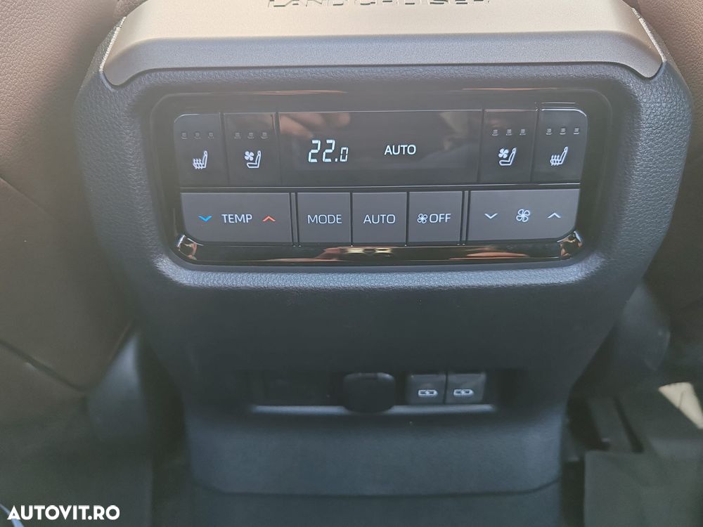 Toyota Land Cruiser - 23