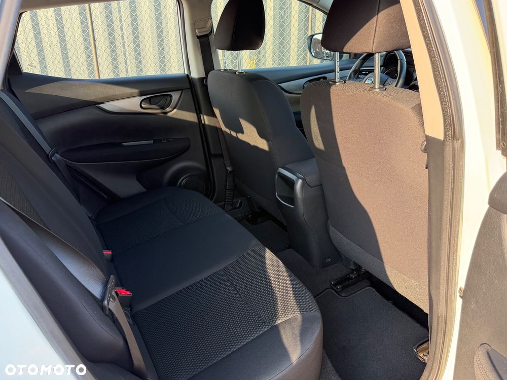 Nissan Qashqai 1.2 DIG-T Tekna - 11