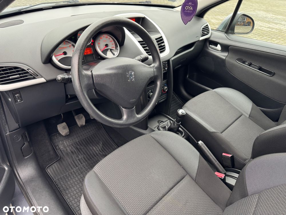Peugeot 207 1.4 Trendy - 10