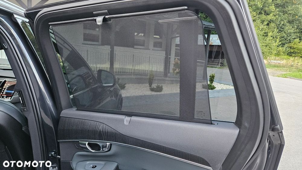 Volvo XC 90 B5 D AWD Momentum Pro 7os - 23