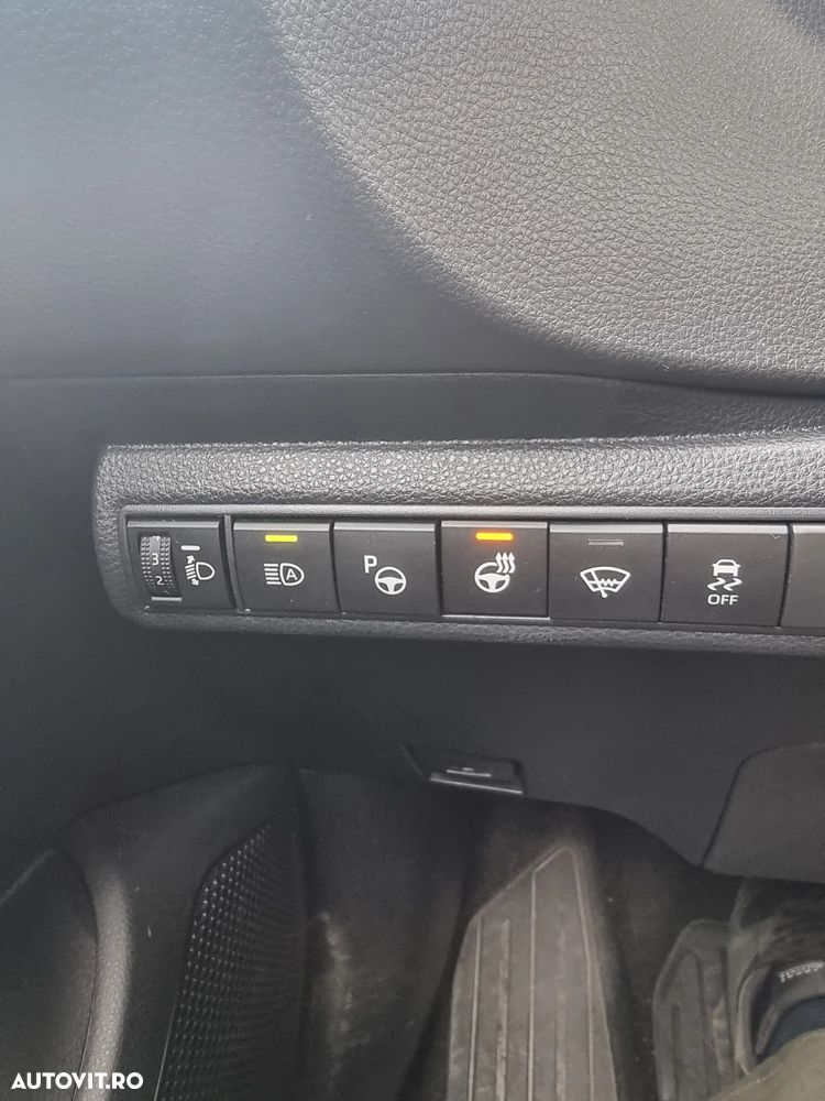 Toyota Corolla - 7