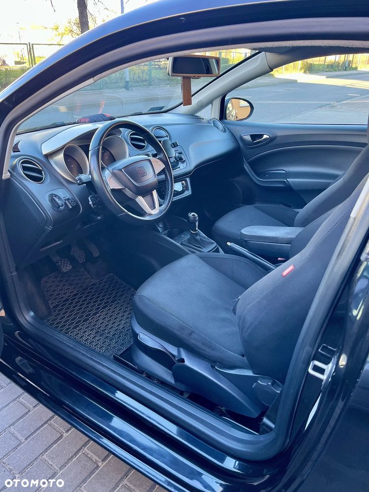 Seat Ibiza SC 1.6 16V Sport - 17