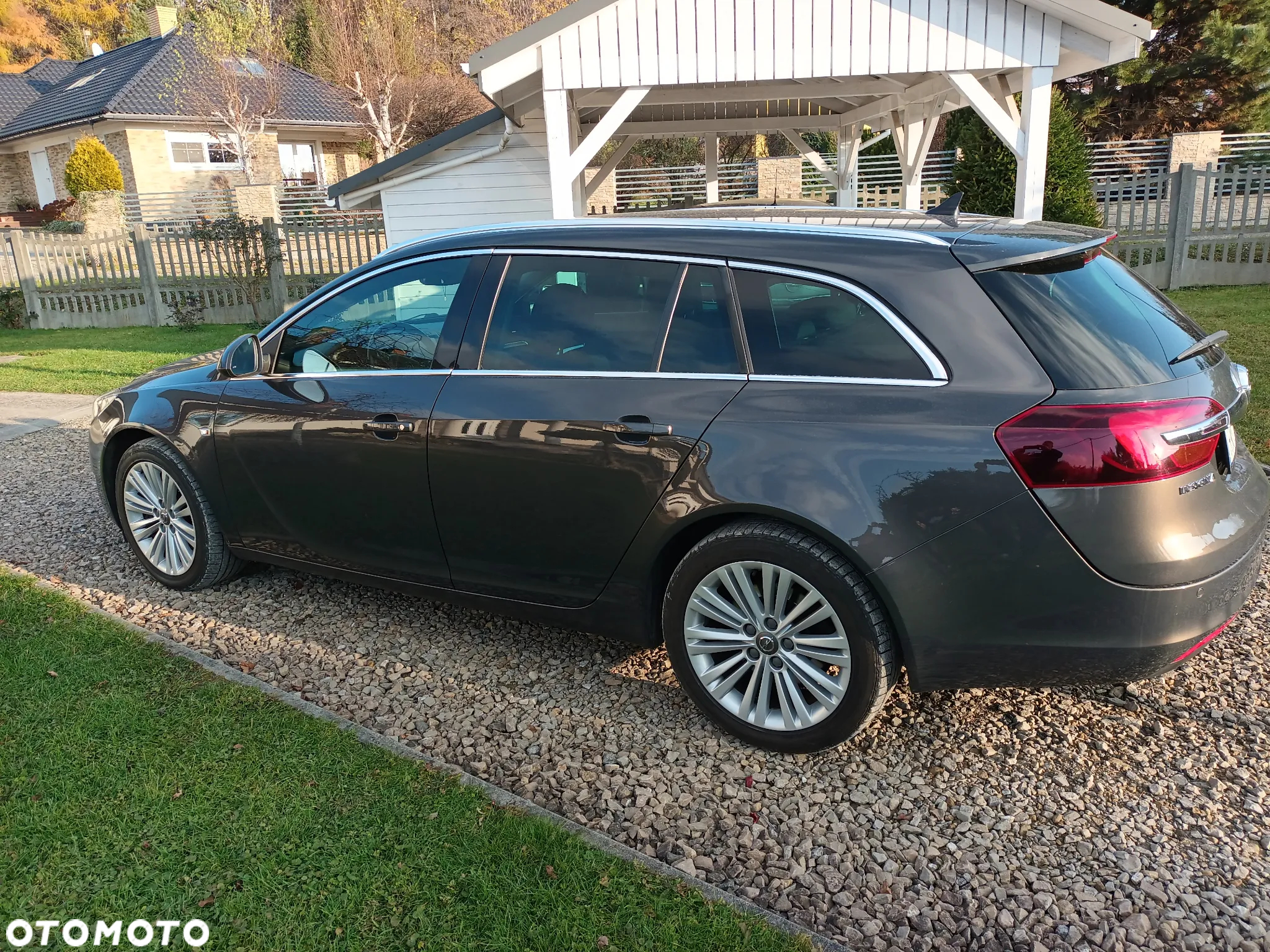 Opel Insignia 1.6 SIDI Turbo ecoFLEX Start/Stop Innovation - 4