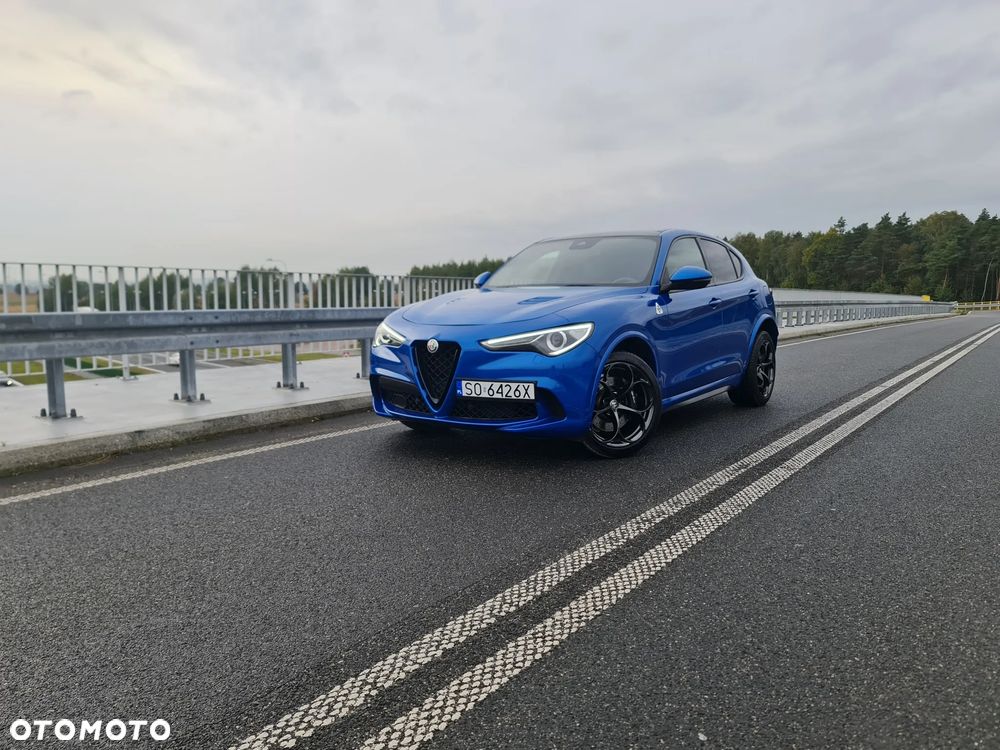 Alfa Romeo Stelvio V6 2.9 Bi-Turbo AT8-Q4 Quadrifoglio - 7