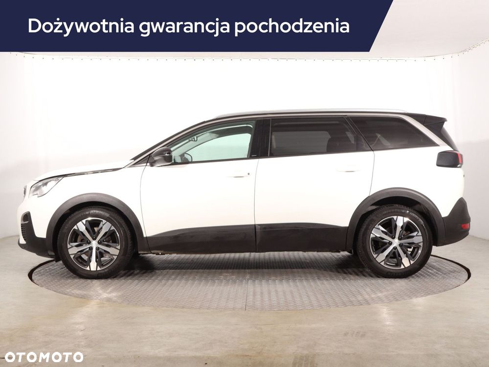Peugeot 5008 2020 photo 3