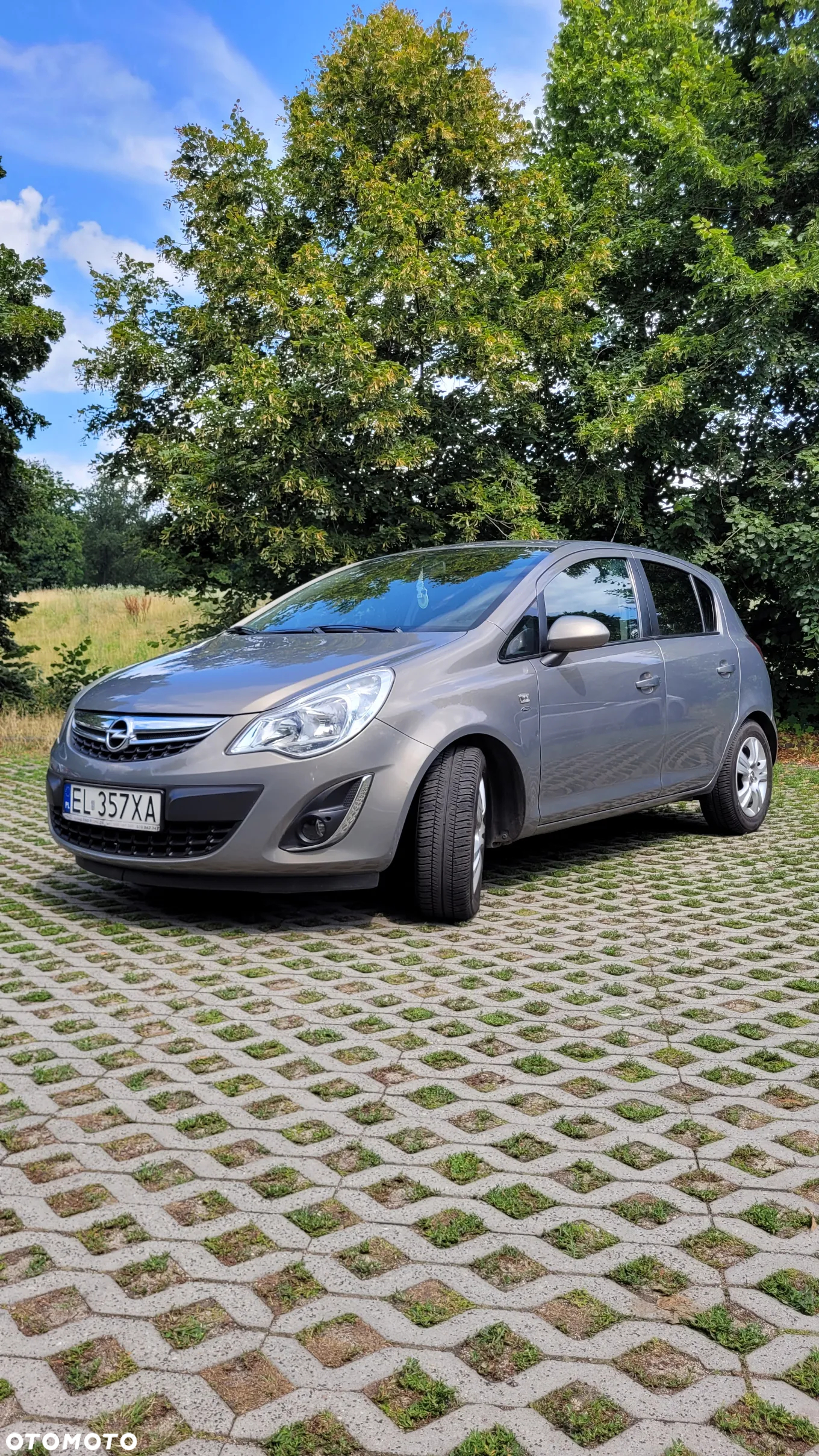 Opel Corsa 1.4 16V Satellite - 4