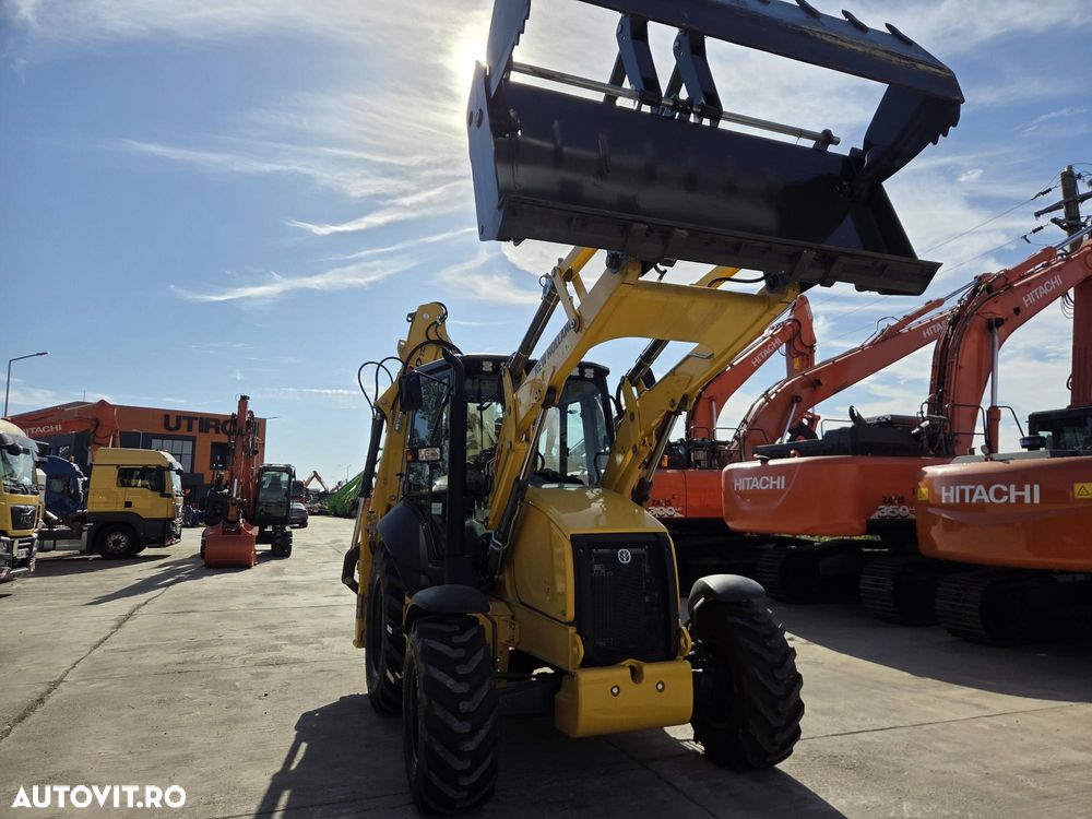 New Holland B110D NOU -nefolosit, FULL OPTION, Masa operatinoala 9,5 tone, motor 120CP euro6 cu Ad Blue, Certificat CE Atestat RAR, Cupa multifuncitonala 4x1, FURCI paleti, Brat excavare extensibil, anv MICHELIN, Aer cond, cutie POWERSHIFT, PROMOTIE 84900 EUR+T - 9