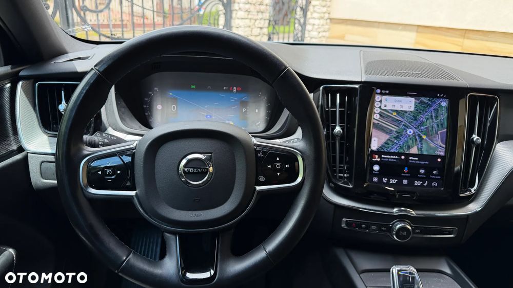 Volvo XC 60 B4 D Ultimate Dark - 23