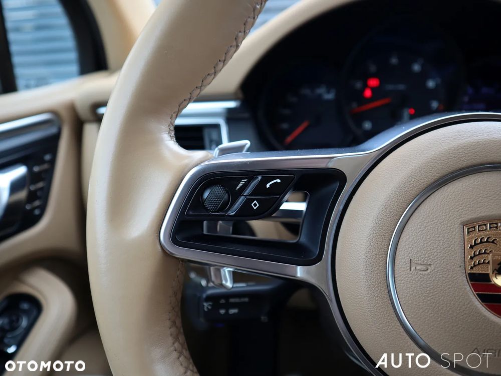 Porsche Macan - 19