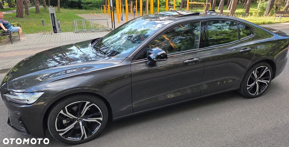 Volvo S60 B5 B AWD Ultimate Dark - 3
