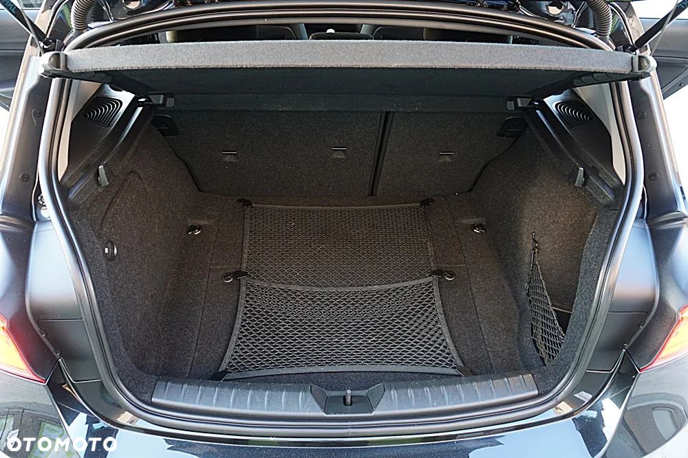 BMW Seria 1 116d EfficientDynamics Edition Sport Line - 35