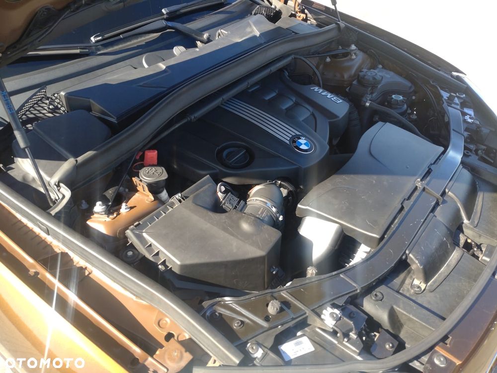 BMW X1 xDrive20d xLine - 33