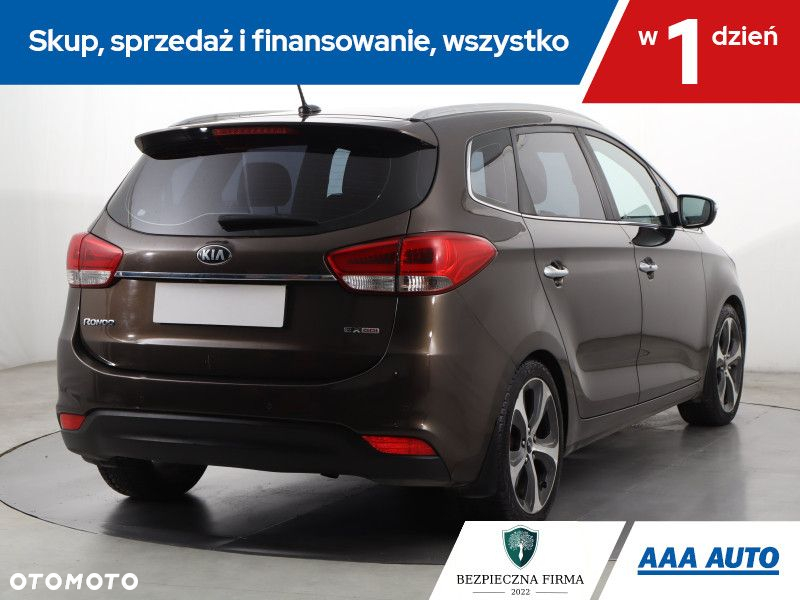 Kia Carens - 6