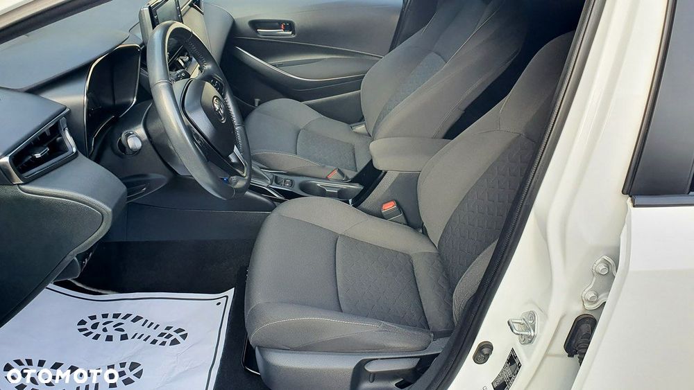 Toyota Corolla 1.8 Hybrid Comfort - 16