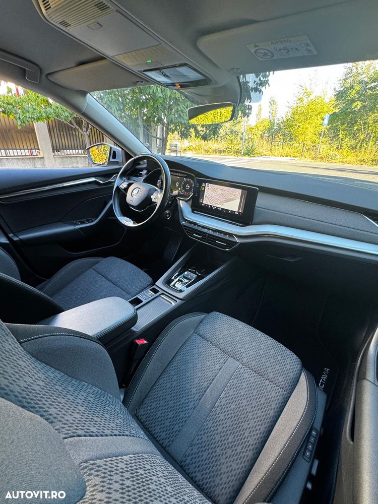 Skoda Octavia 2.0 TDI DSG Premium Edition - 19