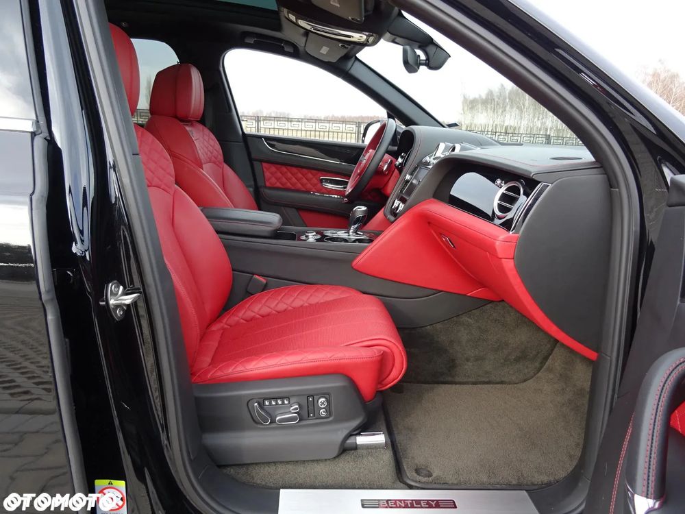 Bentley Bentayga W12 - 28