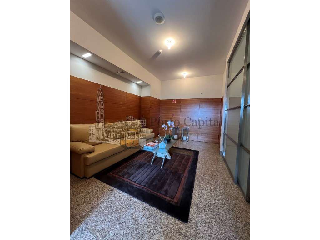 Escritório junto ao Aeroporto - Terraço Amplo e Excelentes Condições - Grande imagem: 2/20