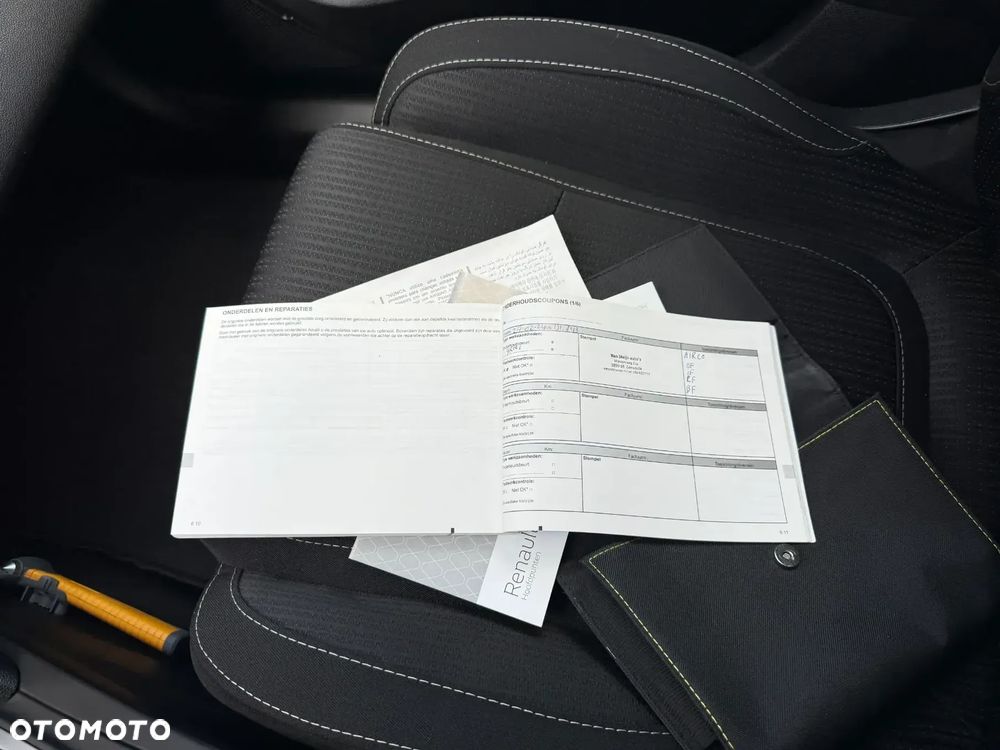 Renault Megane 1.5 Blue dCi Business - 37