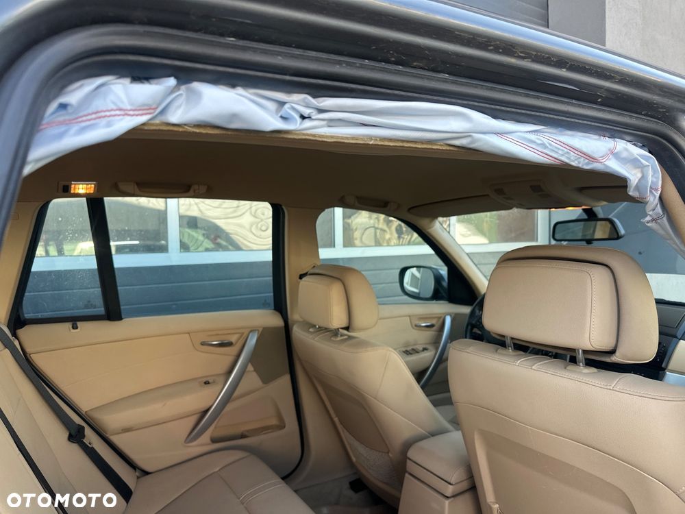BMW X3 2.0i - 23