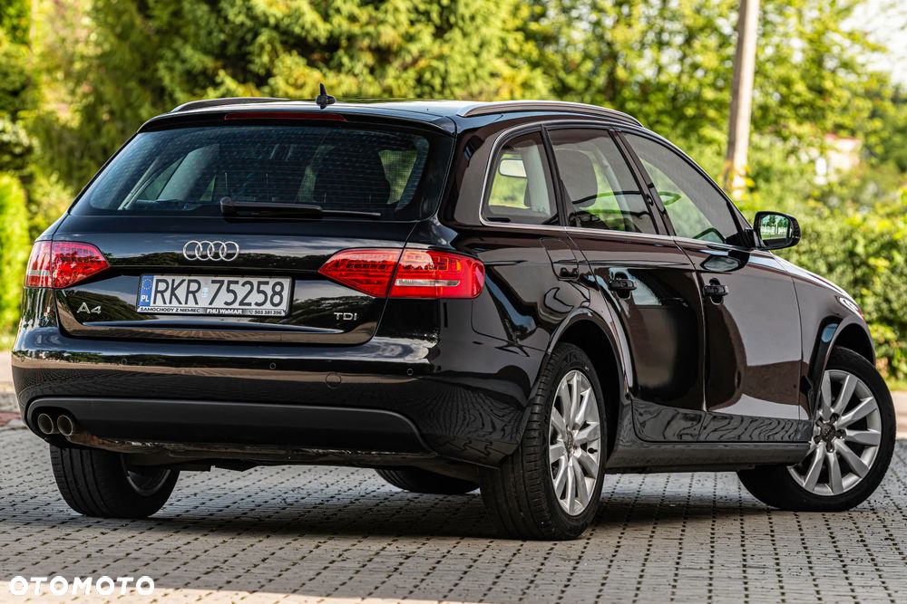 Audi A4 Avant 2.0 TDI DPF Ambition - 8