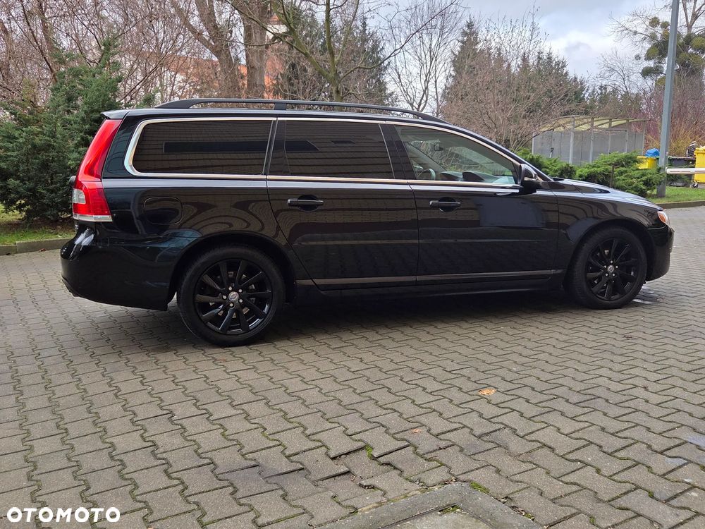 Volvo V70 D4 Geartronic Summum - 3