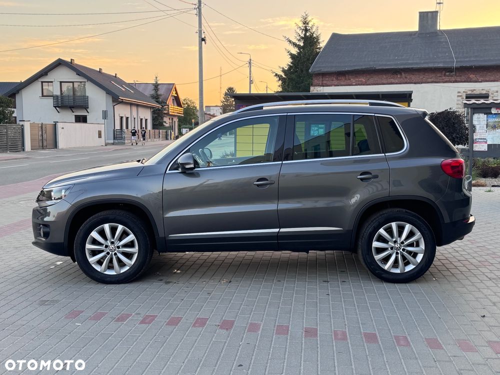 Volkswagen Tiguan 2.0 TDI DPF 4Motion BlueMotion Technology DSG Sport & Style - 8