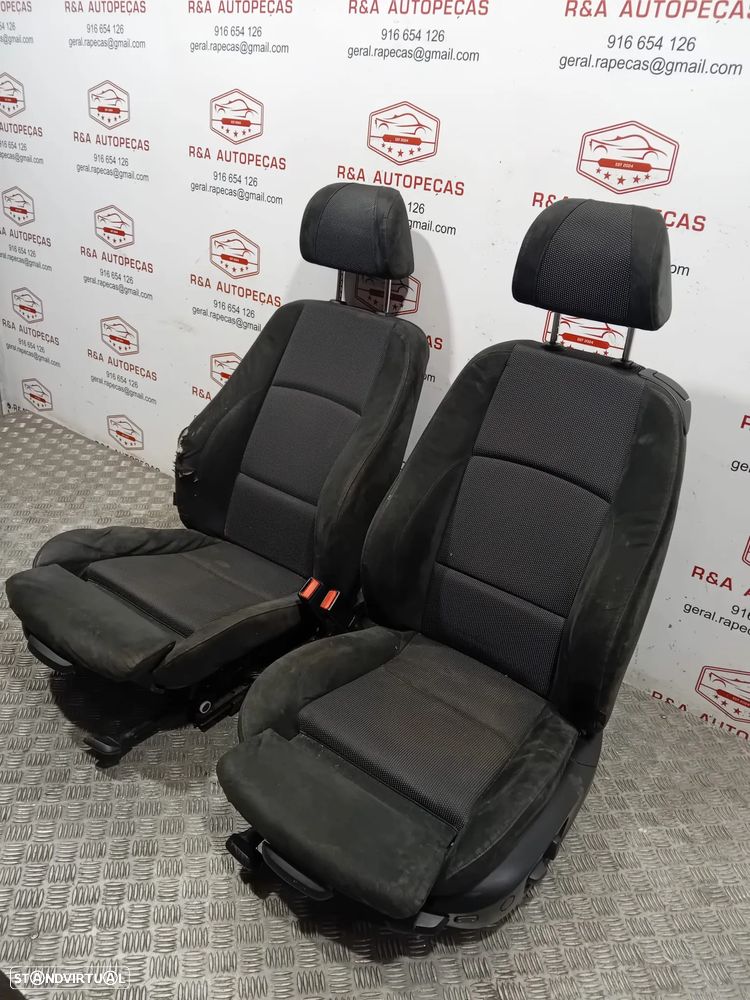 Conjunto de Bancos BMW Série 3 Coupe E92 Pack M em Alcântara Original - 10