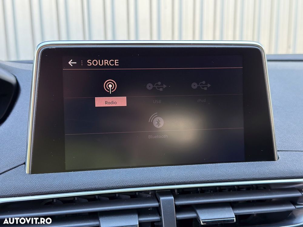 Peugeot 3008 1.2 PureTech Turbo S&S GT-Line - 40