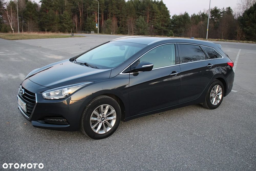 Hyundai i40 Kombi 1.7 CRDi Premium - 2