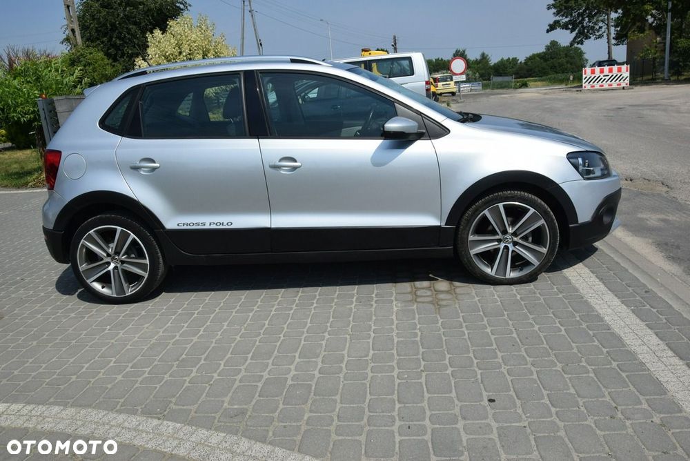 Volkswagen Polo Cross - 9
